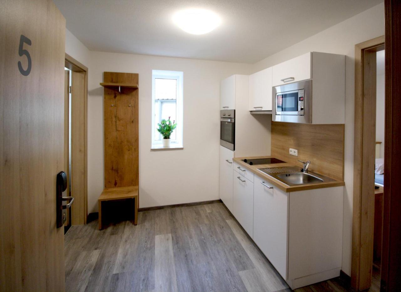 Zur Friedenseiche Bed & Breakfast Aichach Exterior foto