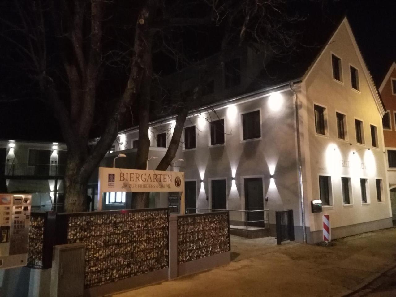 Zur Friedenseiche Bed & Breakfast Aichach Exterior foto